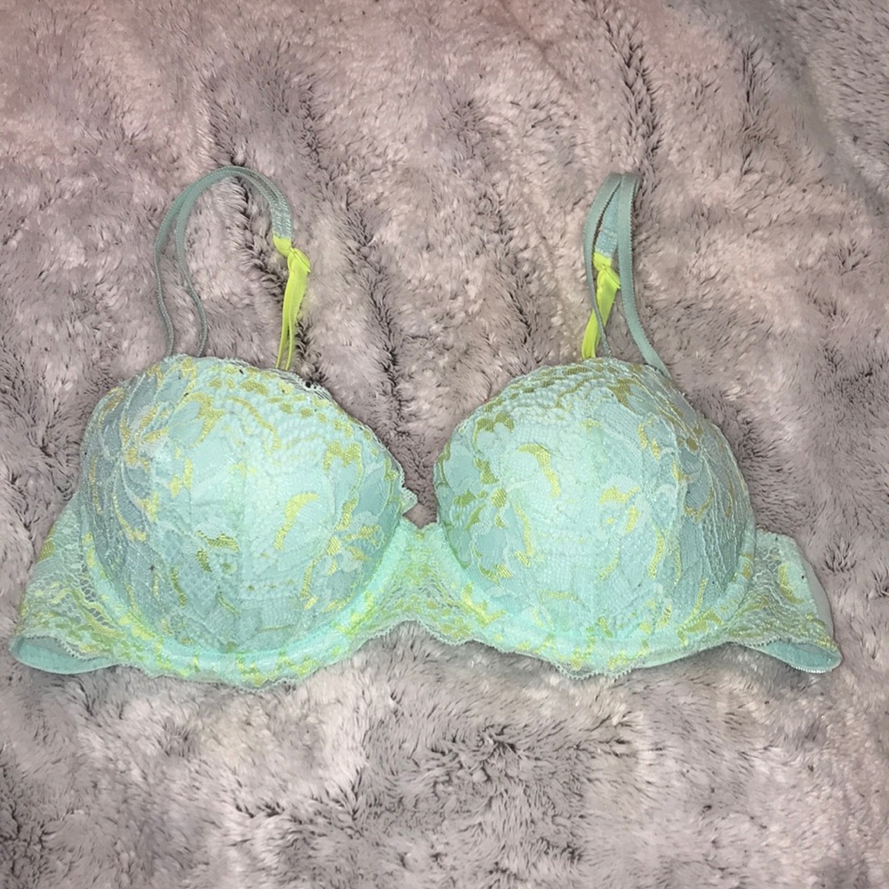 Pink Push-up bra 34B